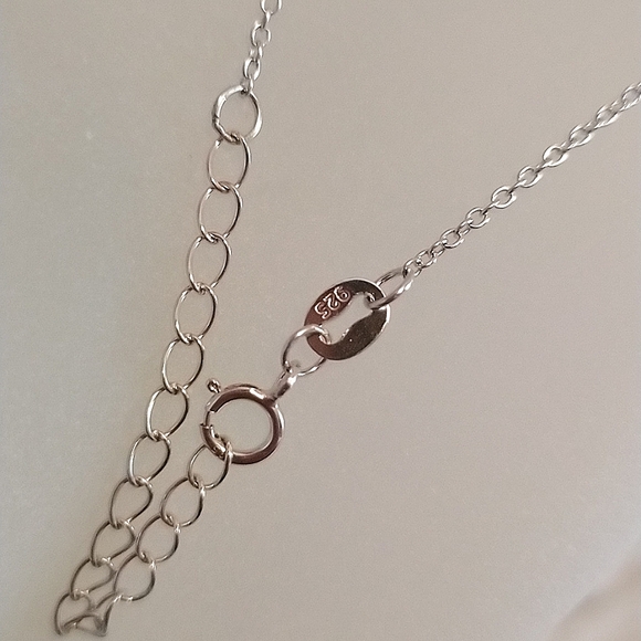 2/$30💕 BNWT Charmed Aroma Adjustable Sterling Silver Necklace - Picture 5 of 5